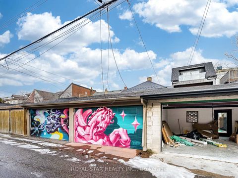 Photo 49 at 74 Montrose Avenue, Bellwoods, Toronto