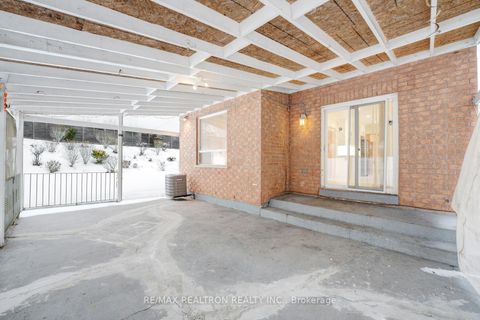 Photo 16 at 22 Samuel Teitel Court, Rouge E11, Toronto