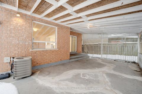 Photo 17 at 22 Samuel Teitel Court, Rouge E11, Toronto