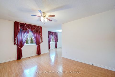 Photo 20 at 22 Samuel Teitel Court, Rouge E11, Toronto