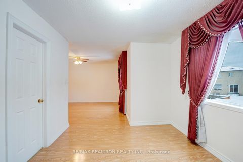 Photo 22 at 22 Samuel Teitel Court, Rouge E11, Toronto