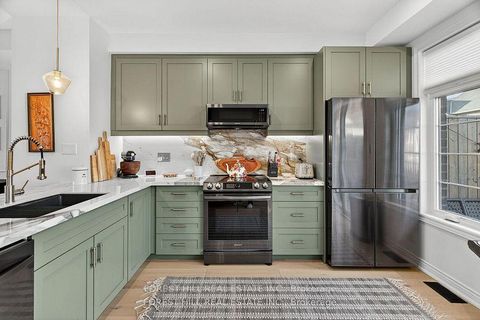 Photo 10 at 282 King Road, Oak Ridges, Richmond Hill