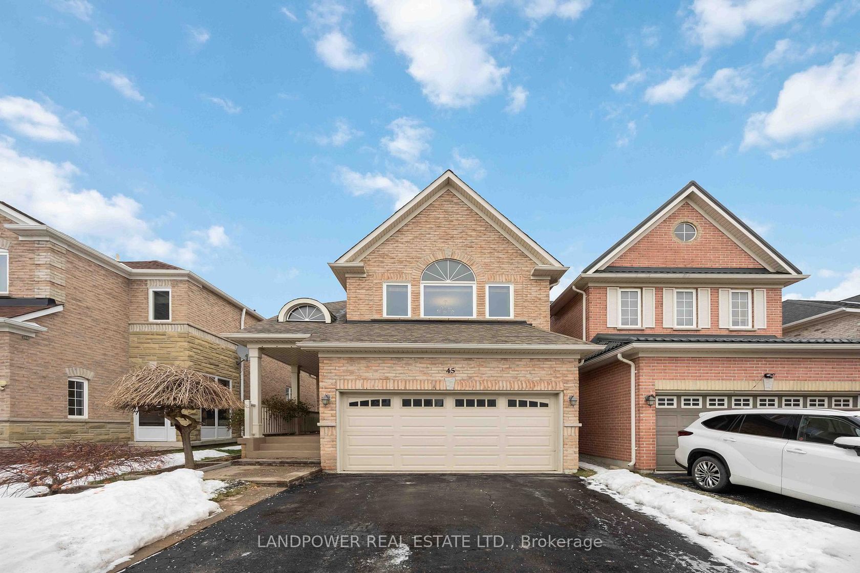 45 Oxfordshire Street, Berczy, Markham 