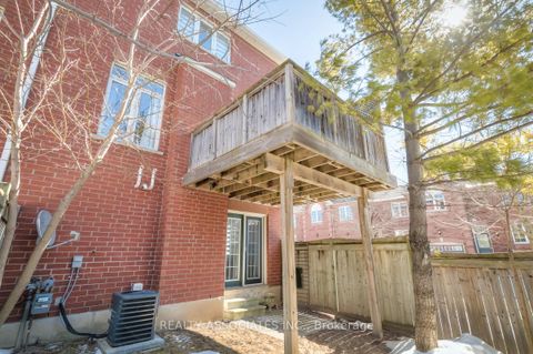 Photo 35 at 28 - 40 Sandlewood Court, Bayview Wellington, Aurora