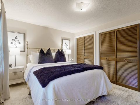 Photo 16 at 148 Grandview Avenue, Grandview, Markham