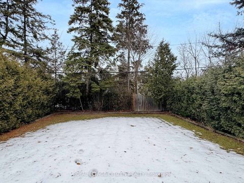 Photo 25 at 148 Grandview Avenue, Grandview, Markham