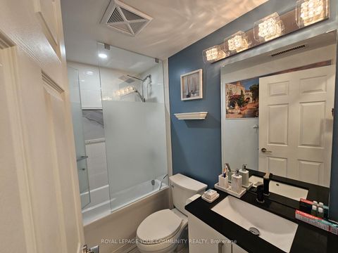 Photo 18 at 726 - 11611 Yonge Street, Jefferson, Richmond Hill