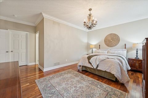 Photo 24 at 45 Pebblebrook Crescent, Rolling Acres, Whitby