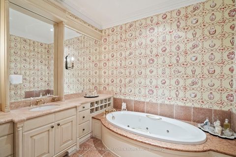 Photo 16 at 204 - 1 Post Road, York Mills, Toronto