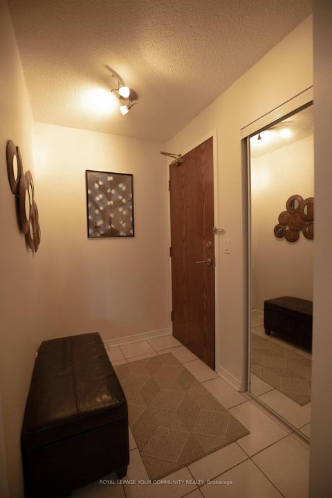 Photo 3 at 1004 - 11 Oneida Crescent, Langstaff, Richmond Hill