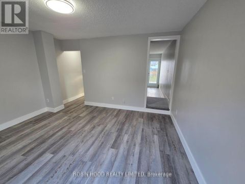 Photo 19 at 59 Scott Crescent, Letitia Heights, Barrie