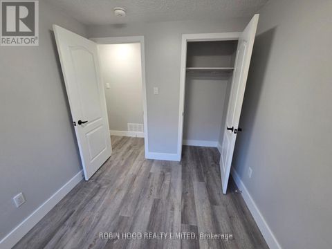 Photo 30 at 59 Scott Crescent, Letitia Heights, Barrie