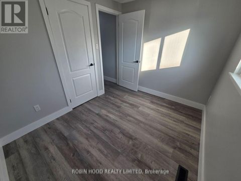 Photo 38 at 59 Scott Crescent, Letitia Heights, Barrie