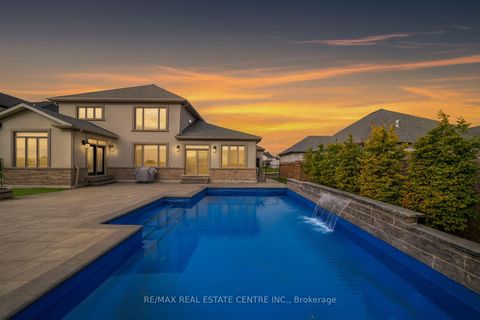 Photo 5 at 303 Sunnybrae Avenue, Stroud, Innisfil