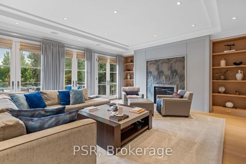 Photo 3 at 221 Dunvegan Road, Forest Hill South, Toronto