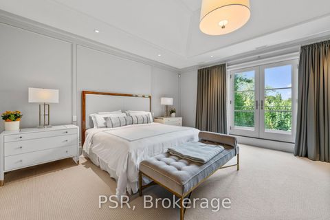 Photo 7 at 221 Dunvegan Road, Forest Hill South, Toronto