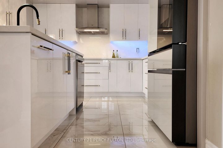 Photo 19 at 39 Jocada Court, Oak Ridges, Richmond Hill