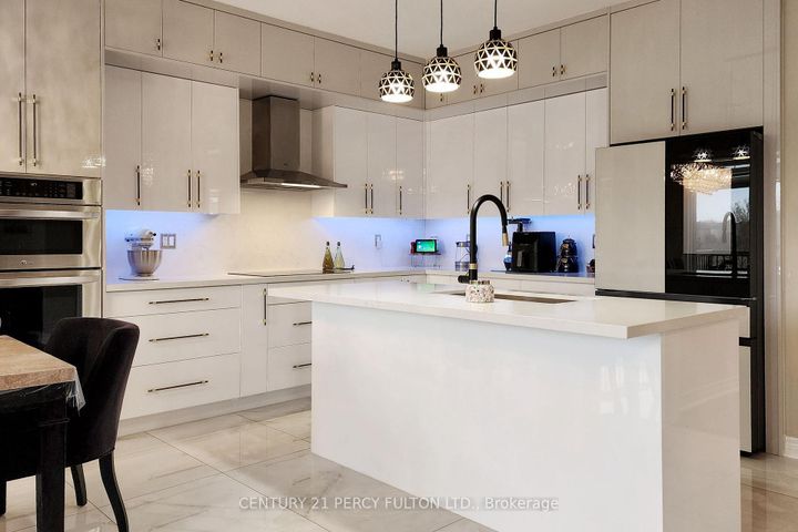 Photo 21 at 39 Jocada Court, Oak Ridges, Richmond Hill