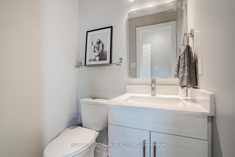 Photo 28 at 9 Earls Court, Holland Landing, East Gwillimbury