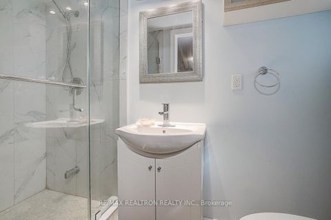 Photo 33 at 9 Earls Court, Holland Landing, East Gwillimbury