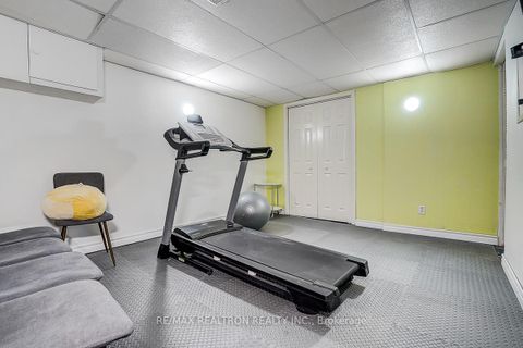 Photo 34 at 9 Earls Court, Holland Landing, East Gwillimbury