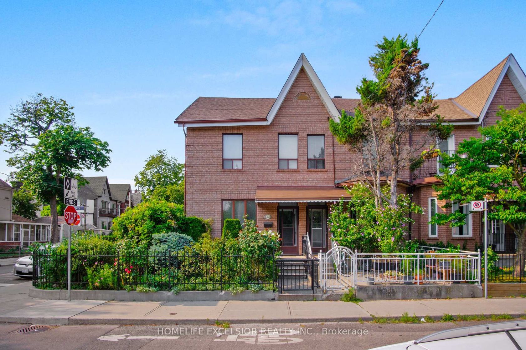 32 Argyle Street, Bellwoods, Toronto 