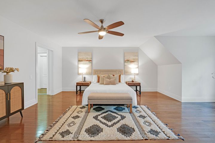 Photo 14 at 103 - 1915 Broad Hollow Gate, Erin Mills, Mississauga