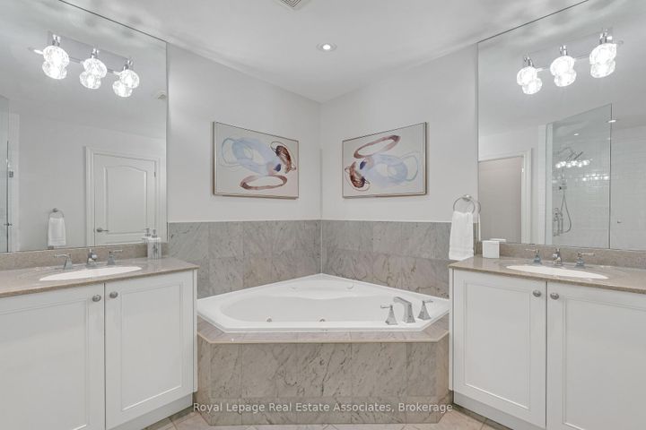 Photo 17 at 103 - 1915 Broad Hollow Gate, Erin Mills, Mississauga