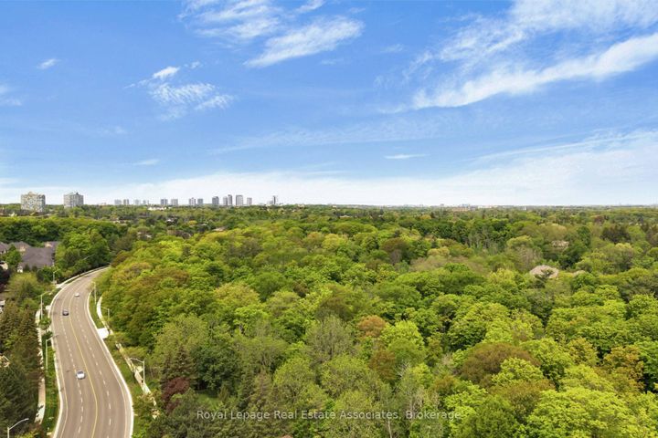 Photo 33 at 103 - 1915 Broad Hollow Gate, Erin Mills, Mississauga