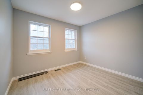 Photo 17 at 56 - 71 Cass Avenue, Sullivan, Toronto