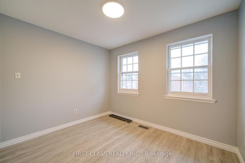 Photo 18 at 56 - 71 Cass Avenue, Sullivan, Toronto