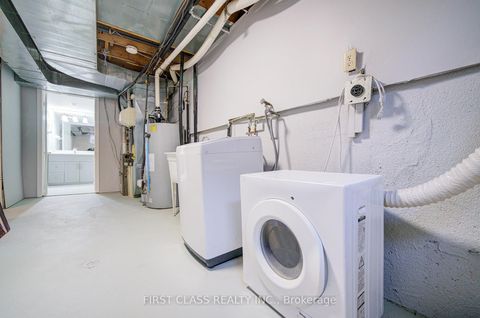 Photo 23 at 56 - 71 Cass Avenue, Sullivan, Toronto