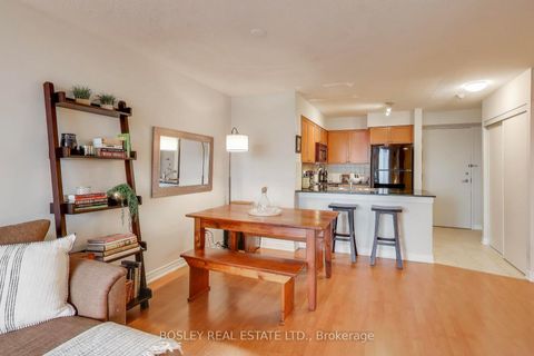 Photo 6 at 303 - 1369 Bloor Street W, Dufferin Grove, Toronto