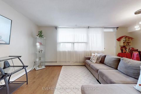 Photo 10 at 906 - 180 Markham Road, Scarborough Village, Toronto