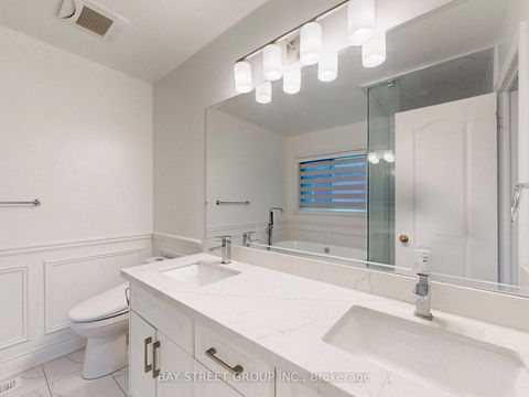 Photo 23 at 43 Royal Appian Crescent, Patterson, Vaughan