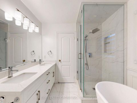 Photo 24 at 43 Royal Appian Crescent, Patterson, Vaughan