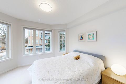 Photo 15 at 01 - 23 St.Moritz Way, Unionville, Markham