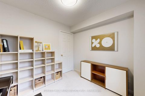 Photo 19 at 01 - 23 St.Moritz Way, Unionville, Markham