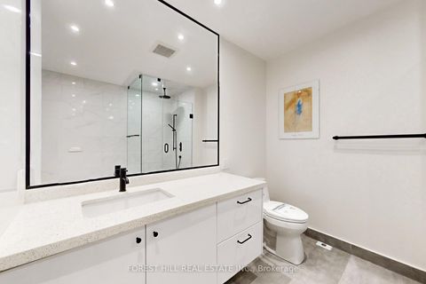 Photo 31 at 01 - 23 St.Moritz Way, Unionville, Markham