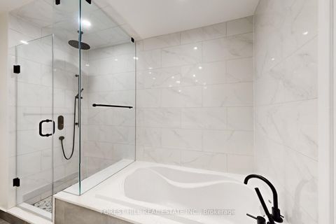 Photo 32 at 01 - 23 St.Moritz Way, Unionville, Markham