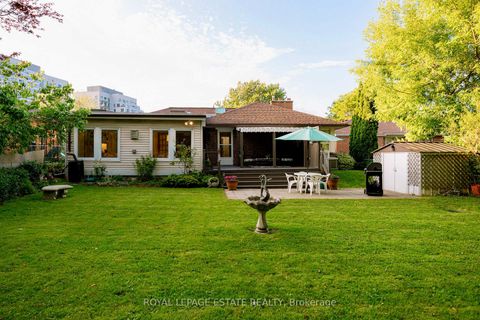 Photo 33 at 44 Cliffside Drive, Cliffside, Toronto