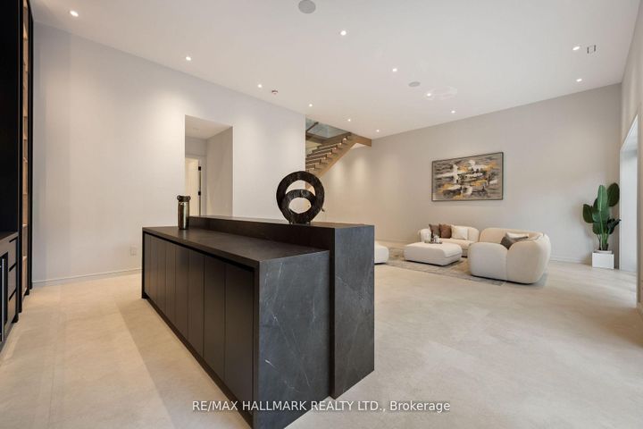 Photo 36 at 652 Bedford Park Avenue, Nortown, Toronto