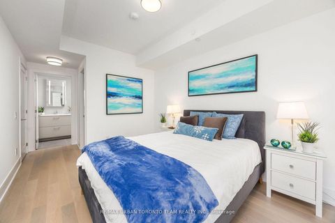 Photo 23 at 415 - 155 Merchants' Wharf, Waterfront Communities C8, Toronto