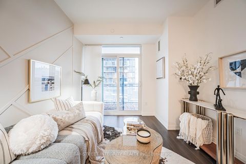 Photo 7 at 2002 - 55 Ann O'reilly Road, Henry Farm, Toronto