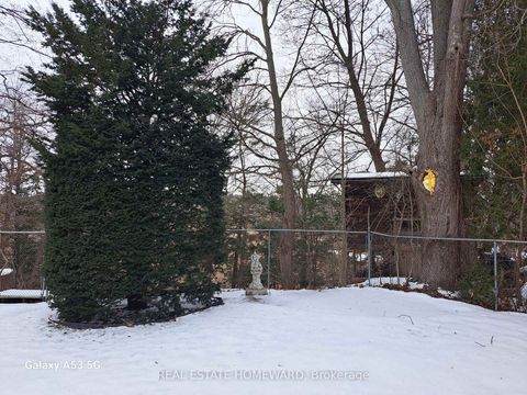 Photo 4 at 272 Taylor Road, Rouge E10, Toronto