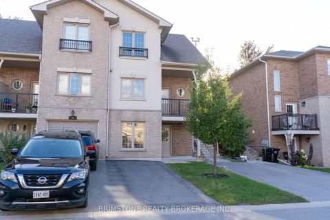 Photo 1 at #33 / #34 - 175 Stanley Street, East Bayfield, Barrie