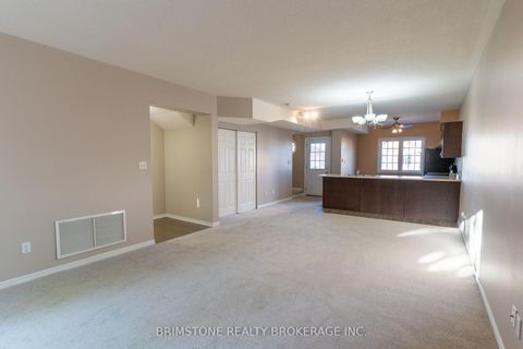 Photo 16 at #33 / #34 - 175 Stanley Street, East Bayfield, Barrie
