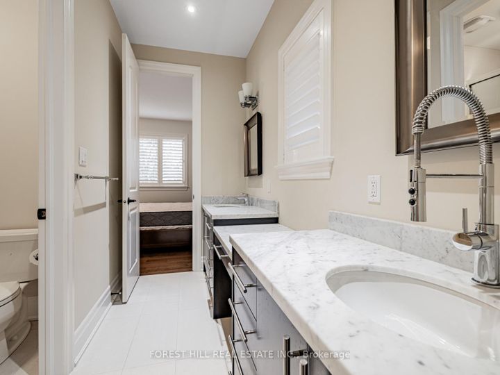 Photo 27 at 394 Connaught Avenue, Newtonbrook West, Toronto