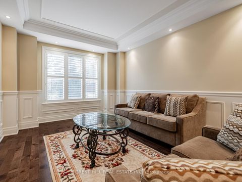 Photo 3 at 394 Connaught Avenue, Newtonbrook West, Toronto