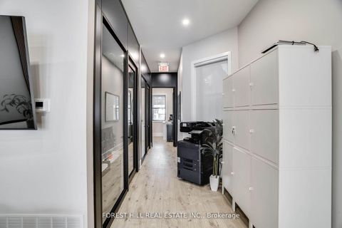 Photo 3 at 659 St Clair Avenue W, Wychwood, Toronto